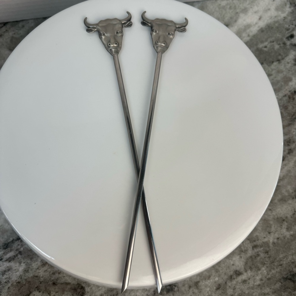 2- Vintage Metal BBQ Skewers Long Horn Steer Handles Shish Kabob Silver Sticks